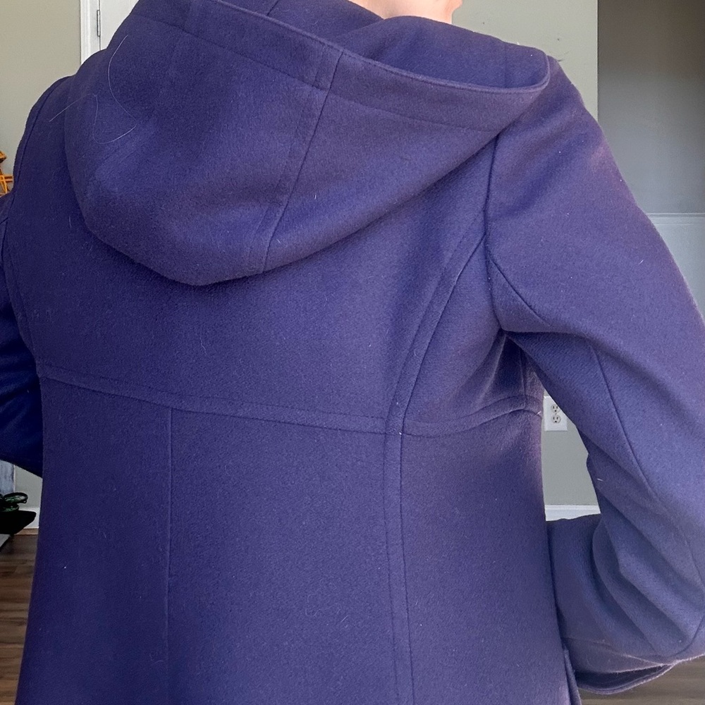 Michael Kors Women’s Size 6 Double-Breasted Plum Pea Coat w/Hood - Picture 6 of 9